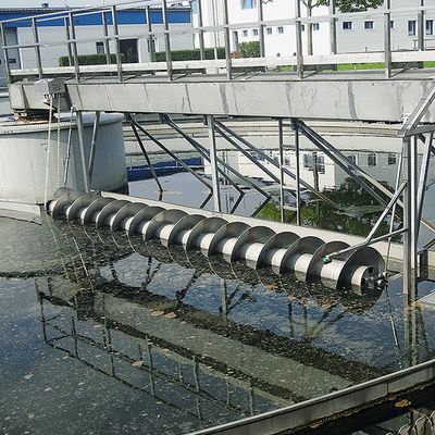 Floating sludge extraction system